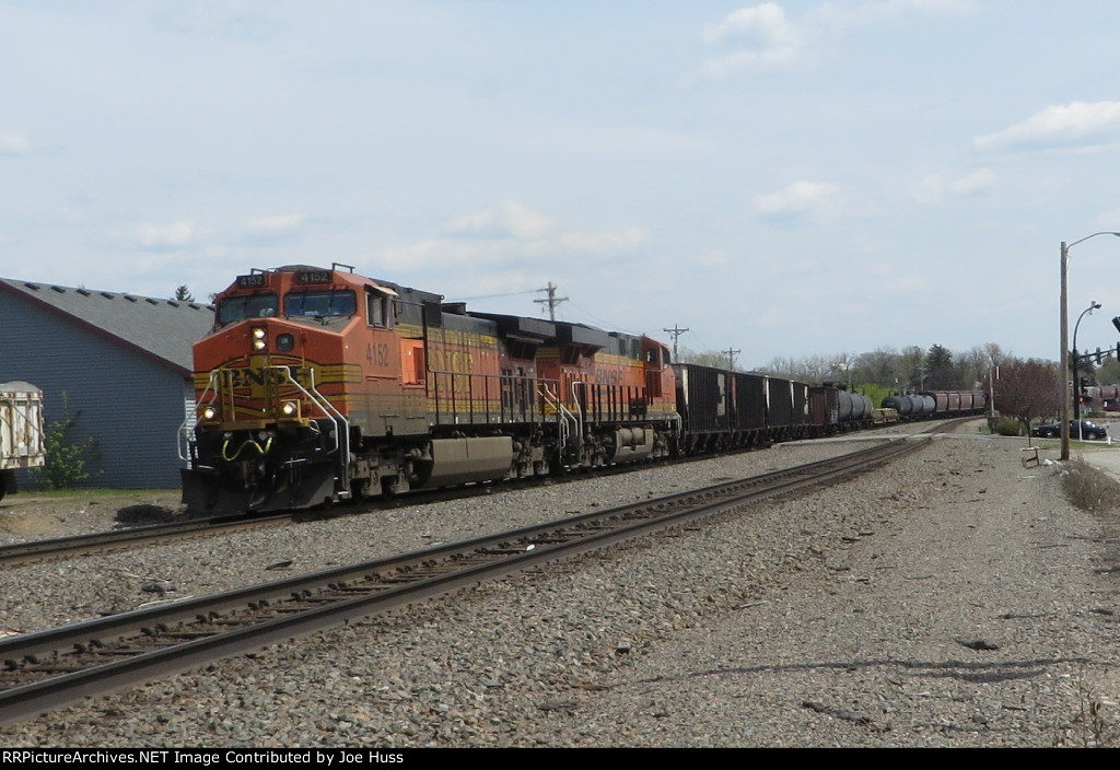 BNSF 4152 West